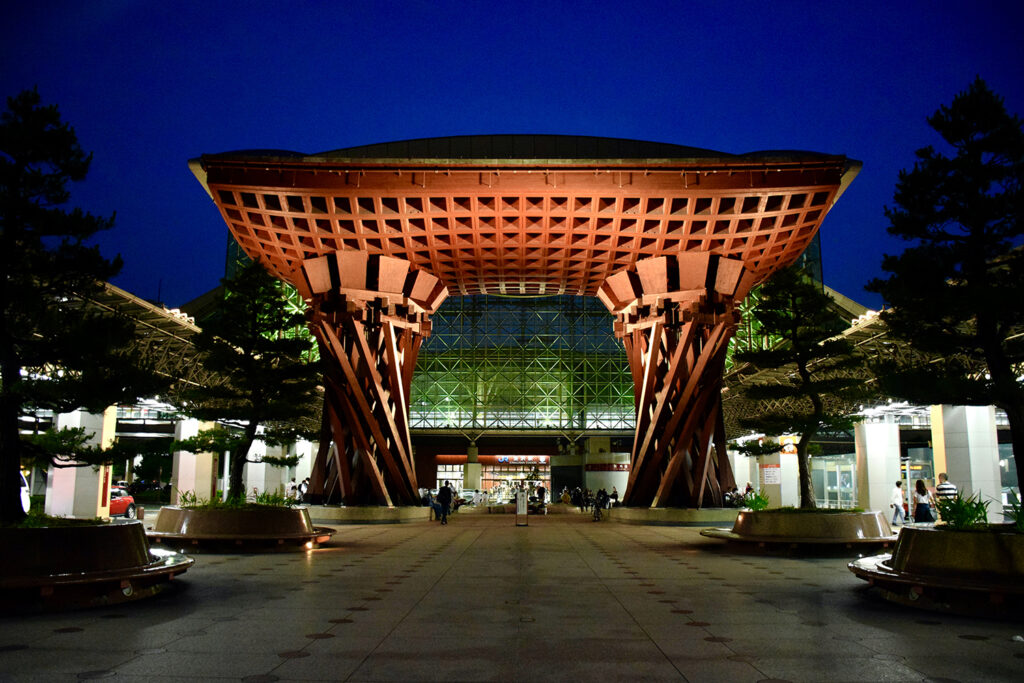 金沢駅