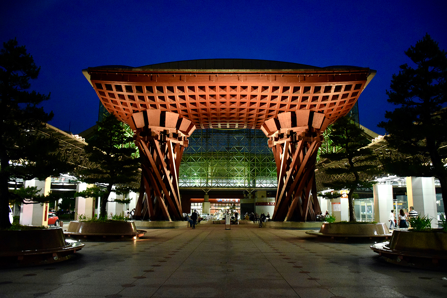 金沢駅